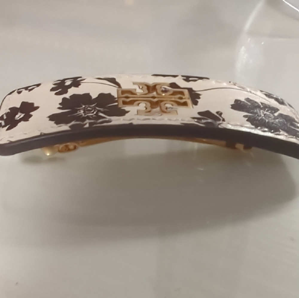 Tory Burch Ivory and Ebony Floral Barrette